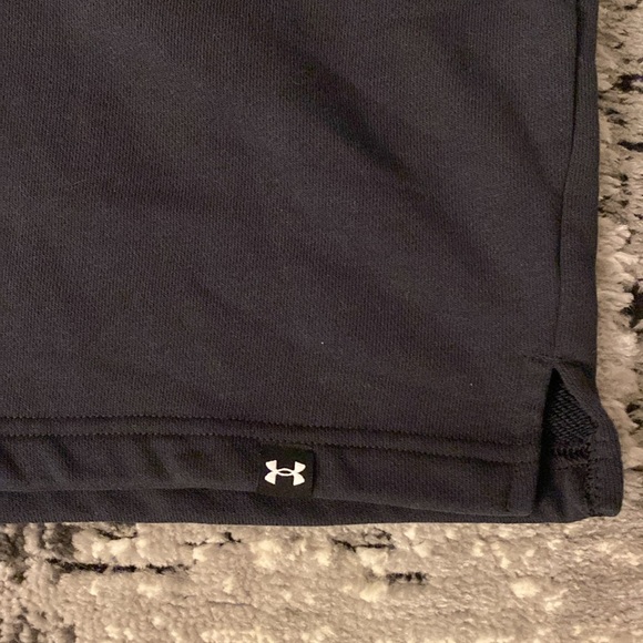 Men’s Under Armour Project Rock Terry Short Sleeve Sweatshirt Medium - Picture 3 of 5